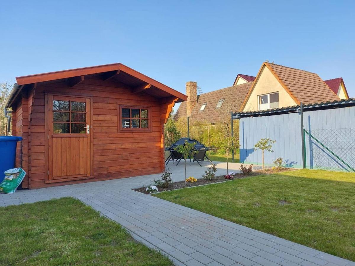 Haus Am Bodden Apartamento Fuhlendorf  Exterior foto